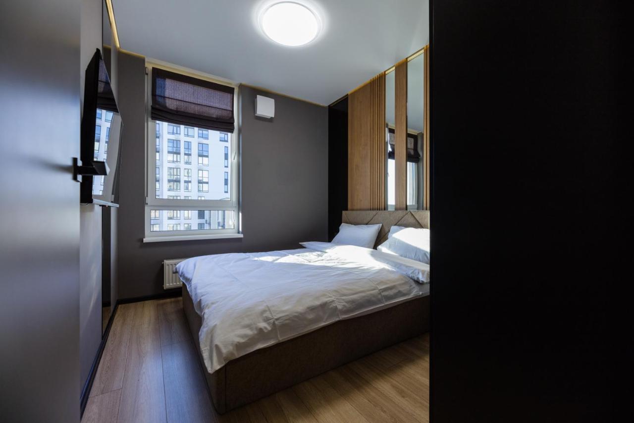 Fayna Town - Loft Black - Nyvky Киев Экстерьер фото